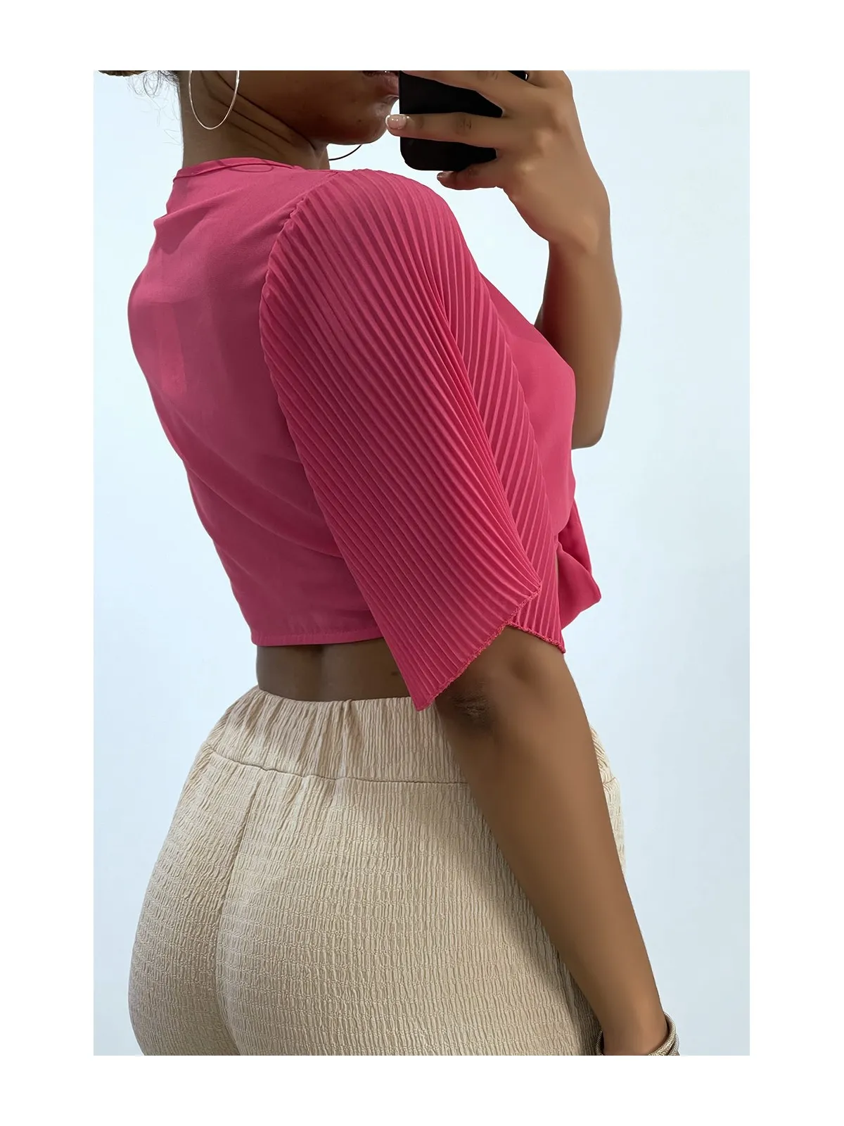 Crop top à nouer fuchsia avec manches plissée 
